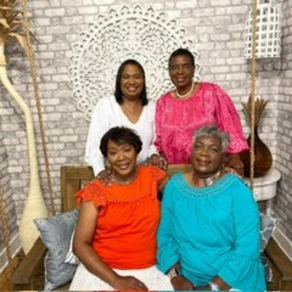 Meet your Posher, Lera